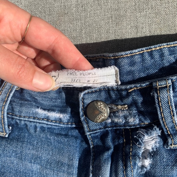 FP Jean Shorts - Picture 2 of 7